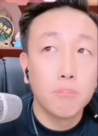 小胖爆料二哥视频播放,二哥视频播放背后的惊人真相  第3张 小胖爆料二哥视频播放,二哥视频播放背后的惊人真相  第3张