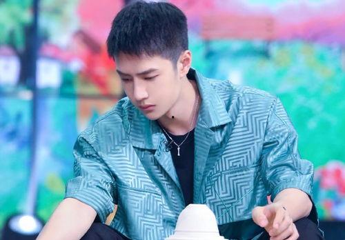 娱乐圈爆料王一博吴磊,甜蜜互动引粉丝热议  第2张 娱乐圈爆料王一博吴磊,甜蜜互动引粉丝热议  第2张