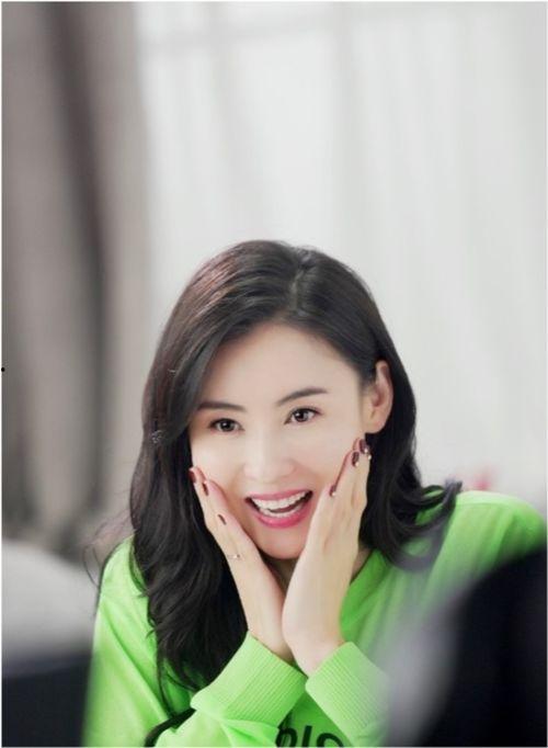 张姐爆料的视频大全最新,最新视频大全大揭秘!  第2张 张姐爆料的视频大全最新,最新视频大全大揭秘!  第2张