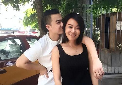 娱乐大爆料闫妮视频,娱乐大爆料背后的精彩瞬间  第3张 娱乐大爆料闫妮视频,娱乐大爆料背后的精彩瞬间  第3张