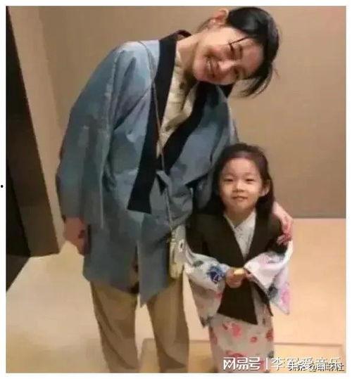 娱乐圈吃瓜爆料一更到底,一网打尽明星秘闻,揭秘幕后真相!