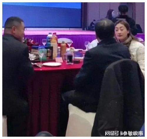 娱乐吃瓜阿姨视频大全,揭秘娱乐圈幕后故事  第2张 娱乐吃瓜阿姨视频大全,揭秘娱乐圈幕后故事  第2张